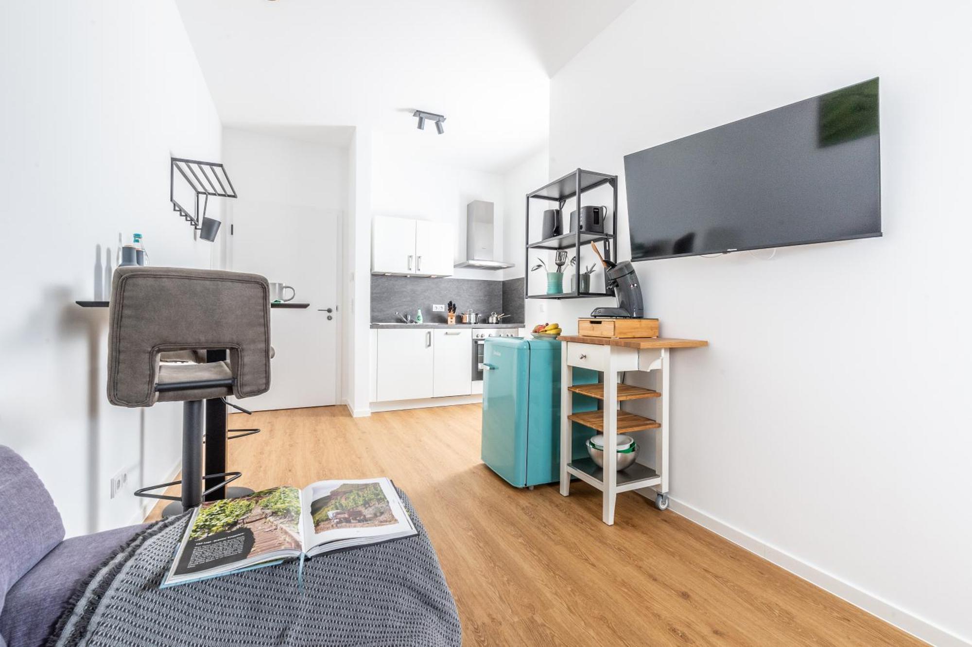 Apartment Weingut Dr Hermann I Ерден Екстериор снимка