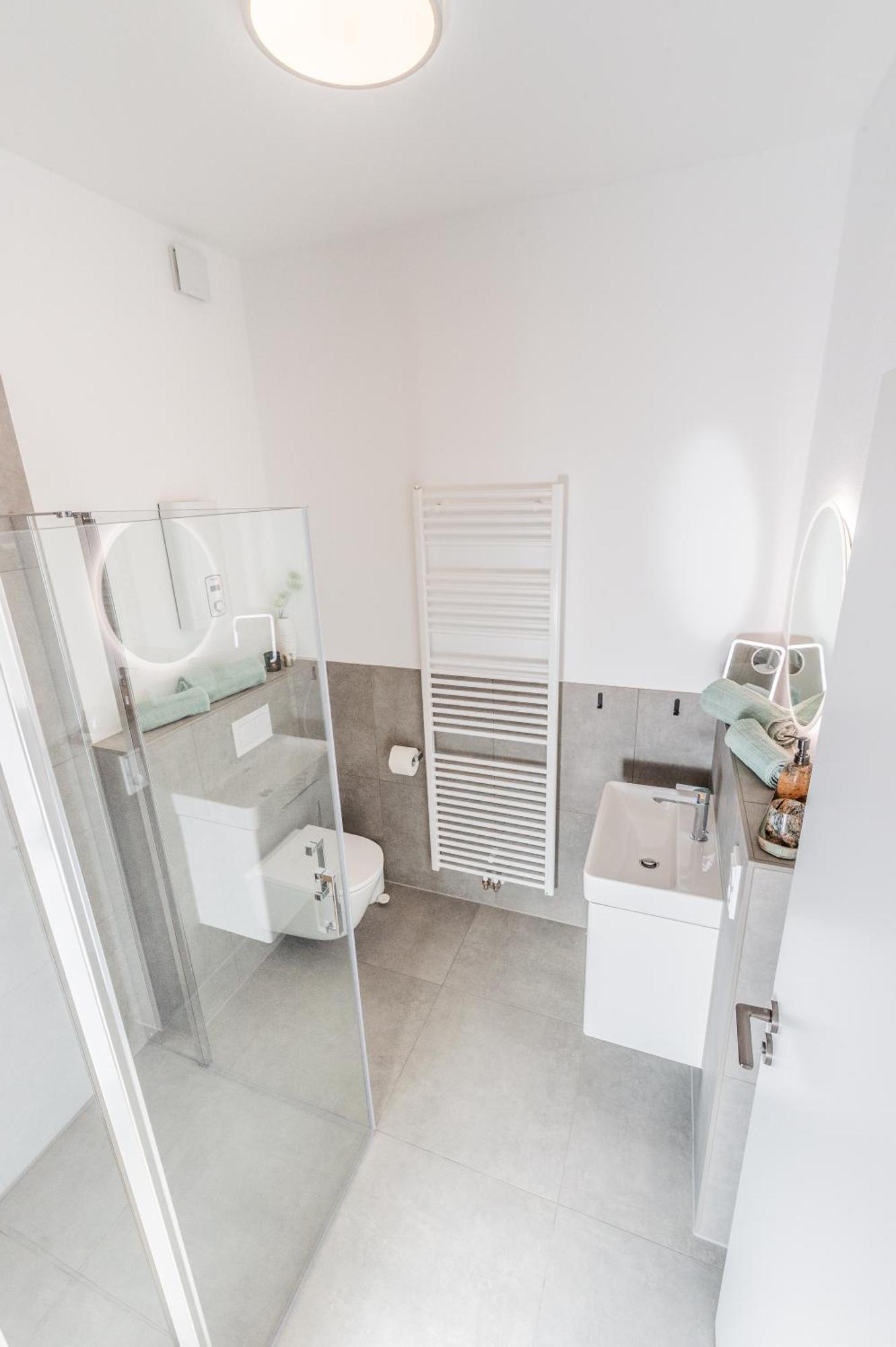 Apartment Weingut Dr Hermann I Ерден Екстериор снимка