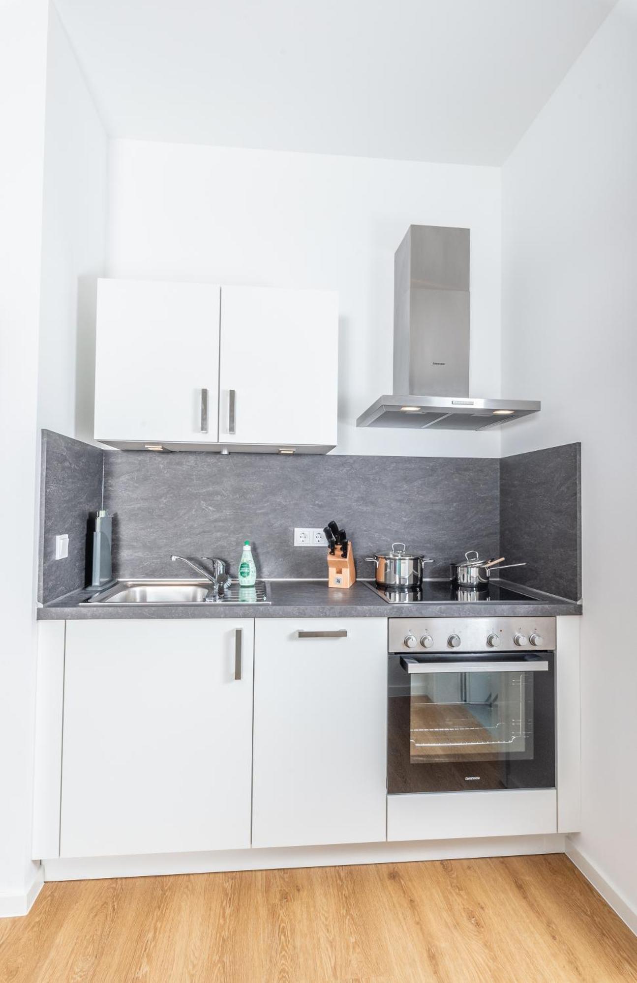Apartment Weingut Dr Hermann I Ерден Екстериор снимка
